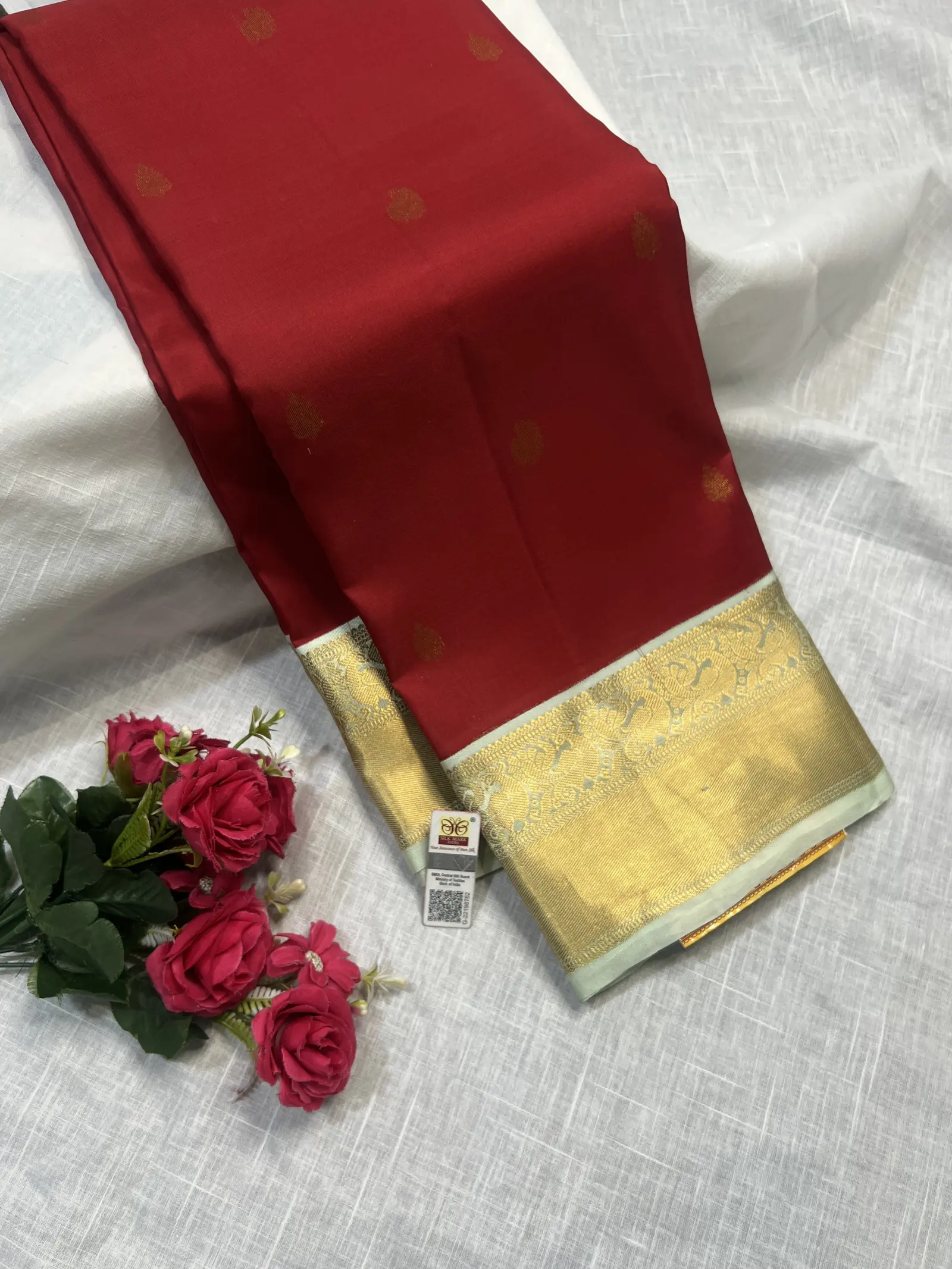 Red Saree with Gold Border and Pale Mint Pallu