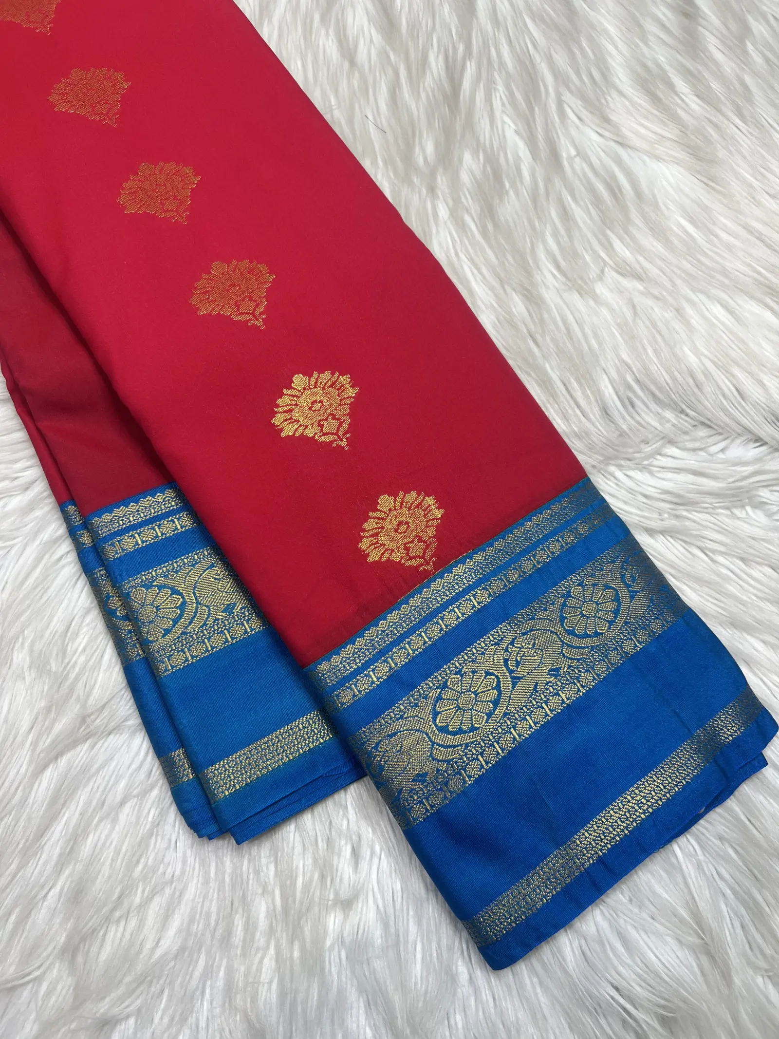 Bottle green Semi Kanchi Saree with deep green and antique gold Border