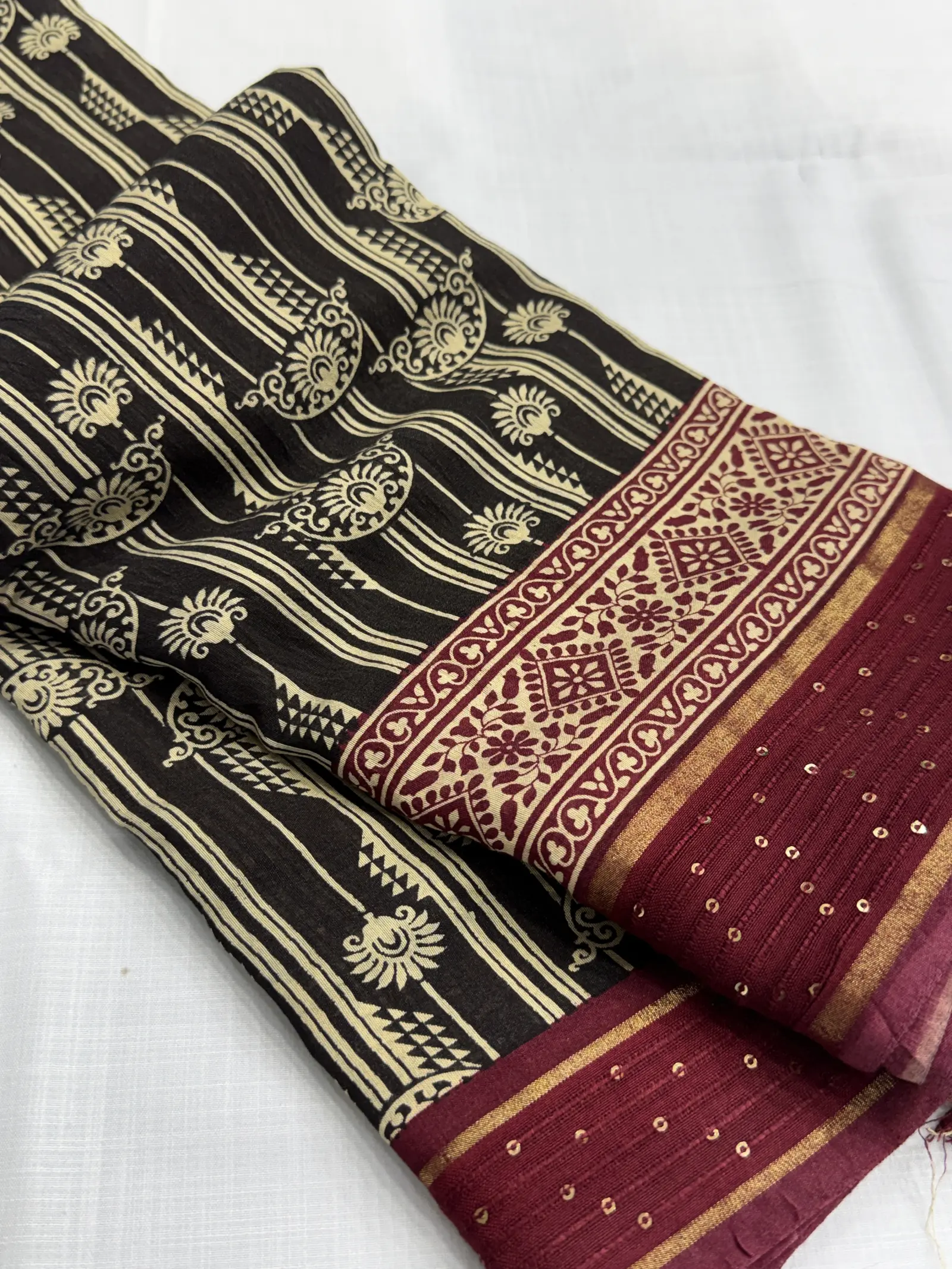 Soft Mal Cotton Saree with Printed Pallu (E1095000)