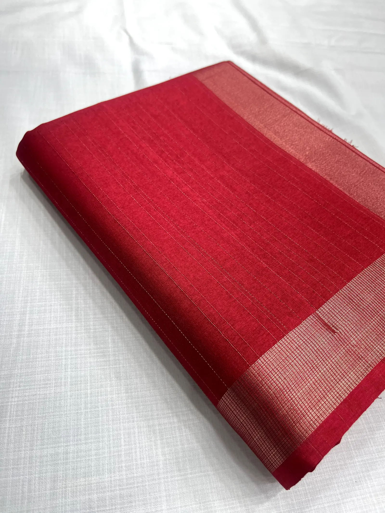 Red Cotton Saree with Rose-Gold Border (E0979114)