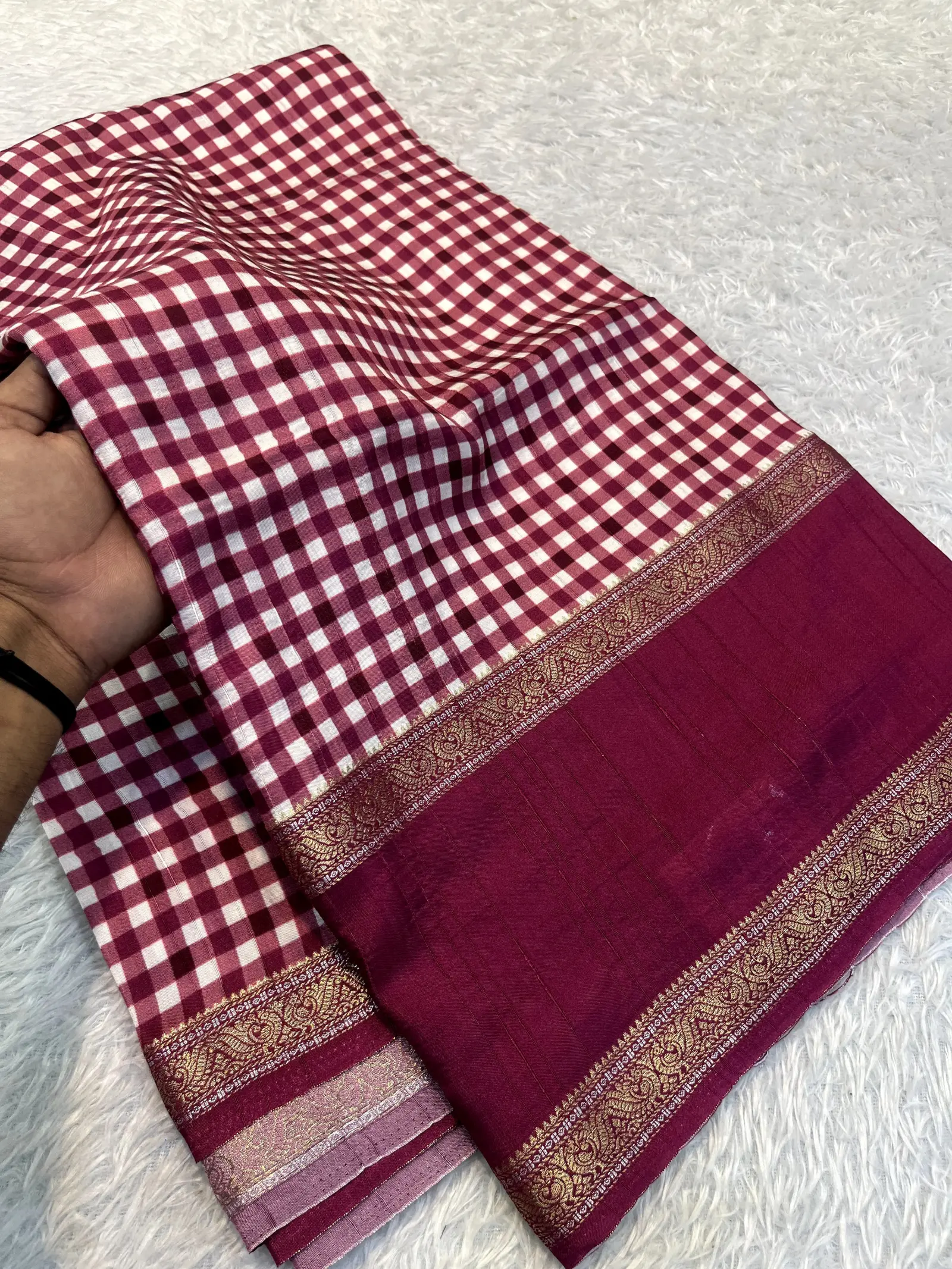 Wine Viscose Saree with Cream Checks and Gold-Toned Border | E1097281