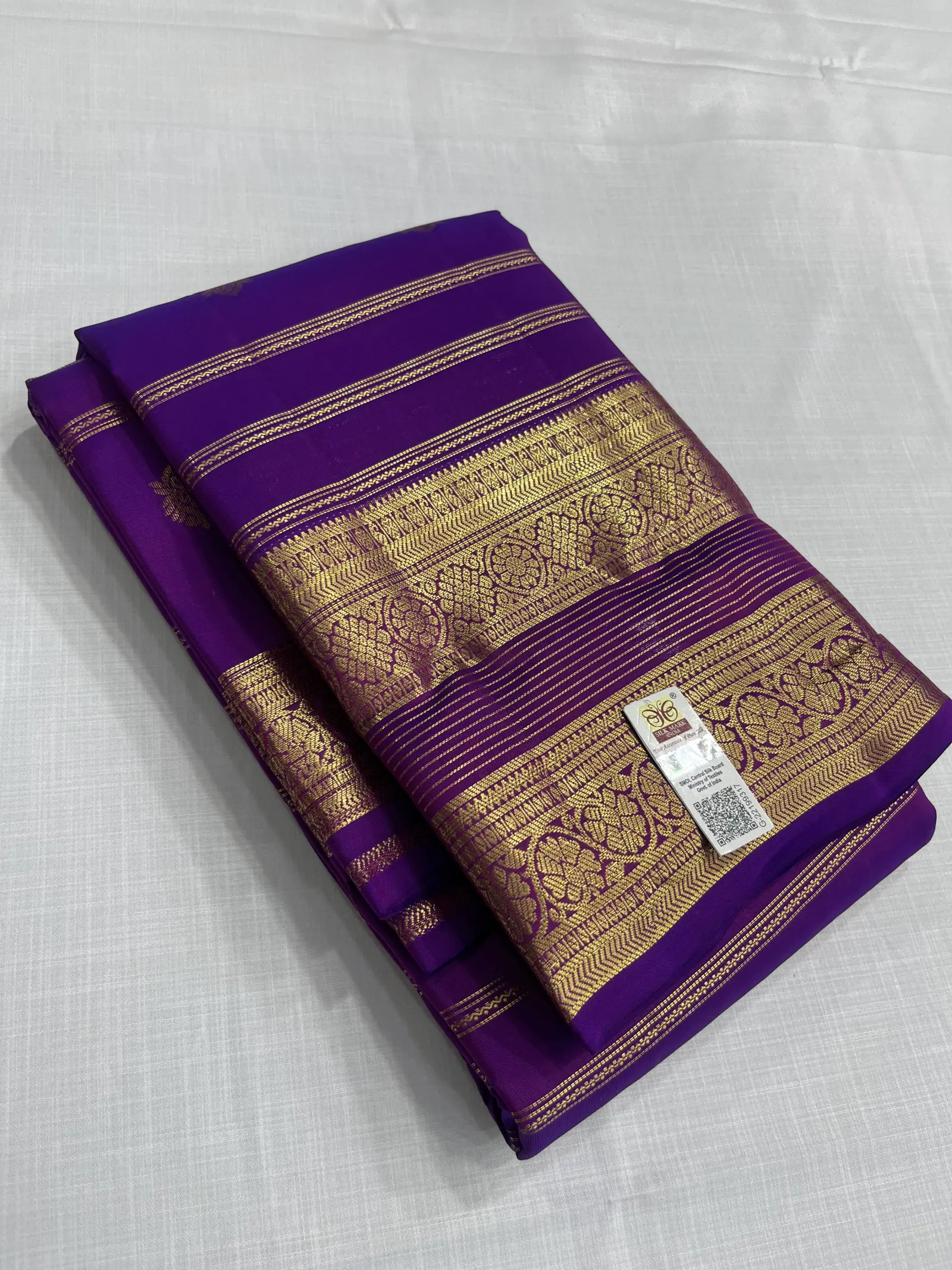 E0984239 – Purple Kanchipuram Silk Saree with Gold Brocade